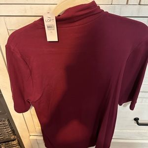 New lightweight mock turtleneck, short sleeve